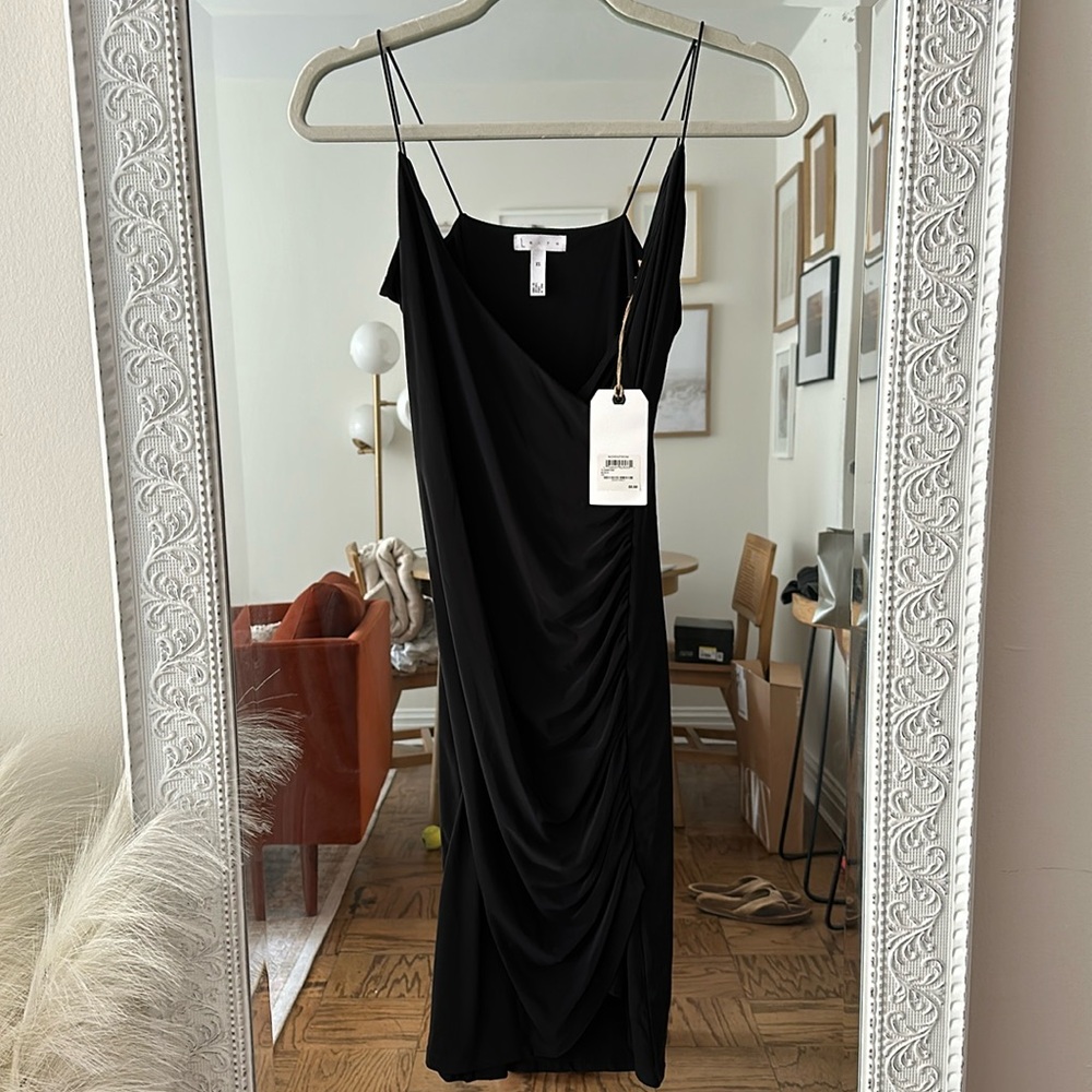 NWT Leith vneck bodycon dress